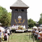 Uczestnicy dożynek podczas Mszy Świętej