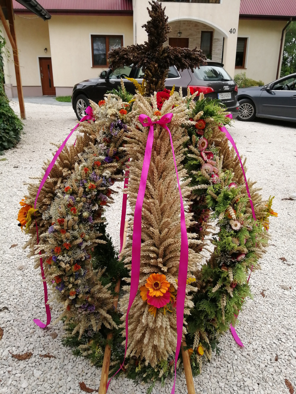 Wieniec z Kępy Lubawskiej w gminie Pacanów