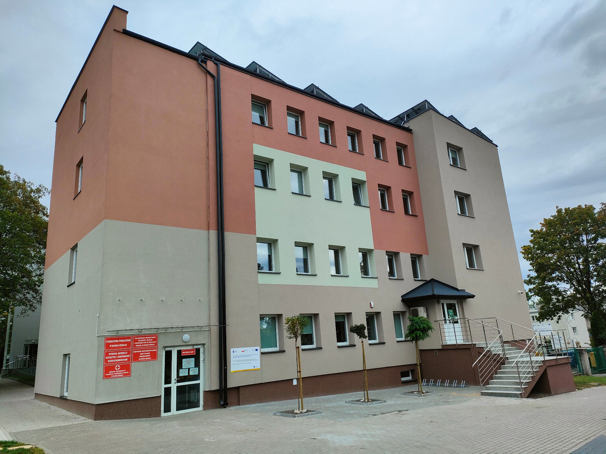 Budynek przy ul. Kopernika 6 w Busku-Zdroju fot. Tadeusz Sempioł